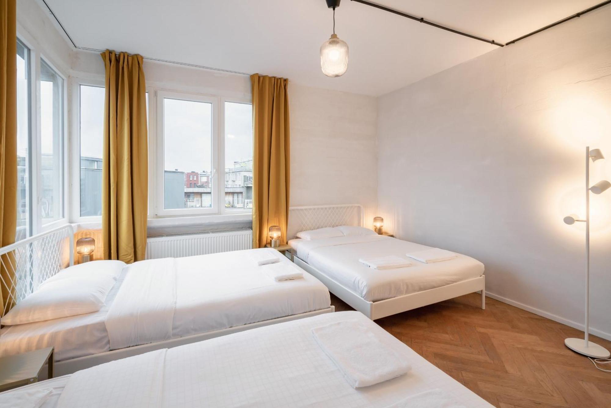 Charming And Spacious Apartments In The Heart Of Anvers Exterior foto