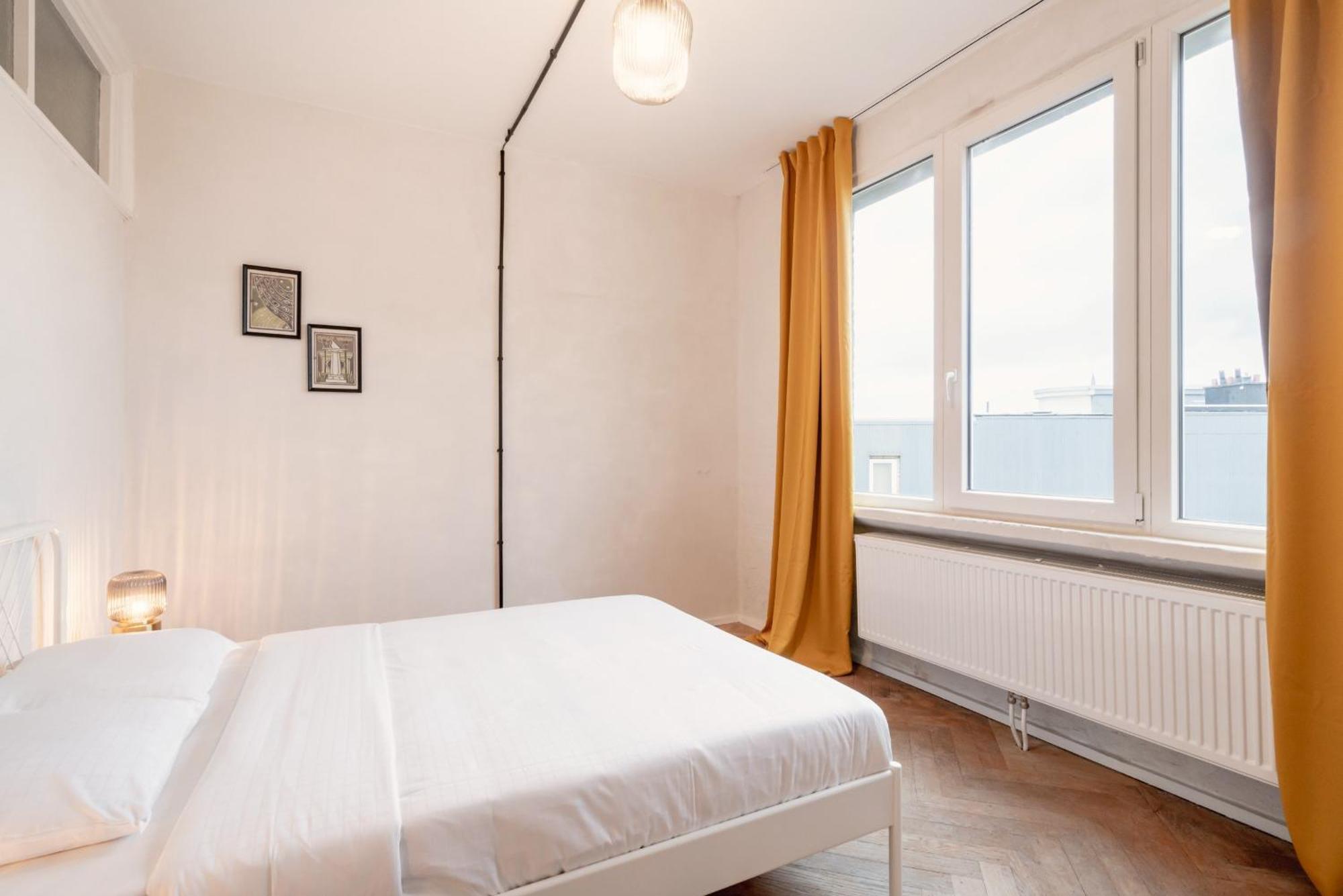 Charming And Spacious Apartments In The Heart Of Anvers Exterior foto