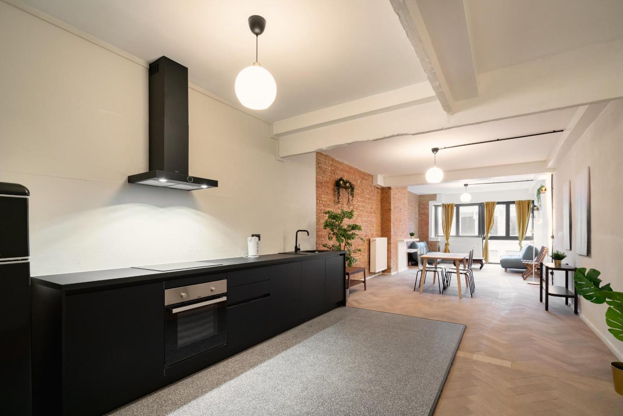 Charming And Spacious Apartments In The Heart Of Anvers Exterior foto