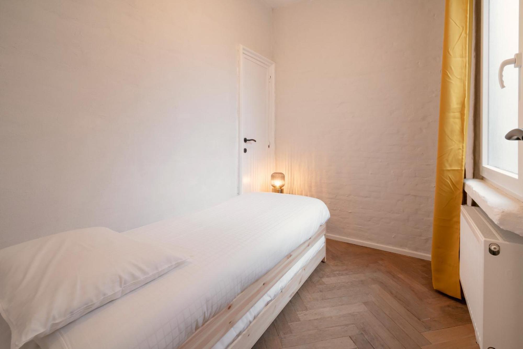 Charming And Spacious Apartments In The Heart Of Anvers Exterior foto