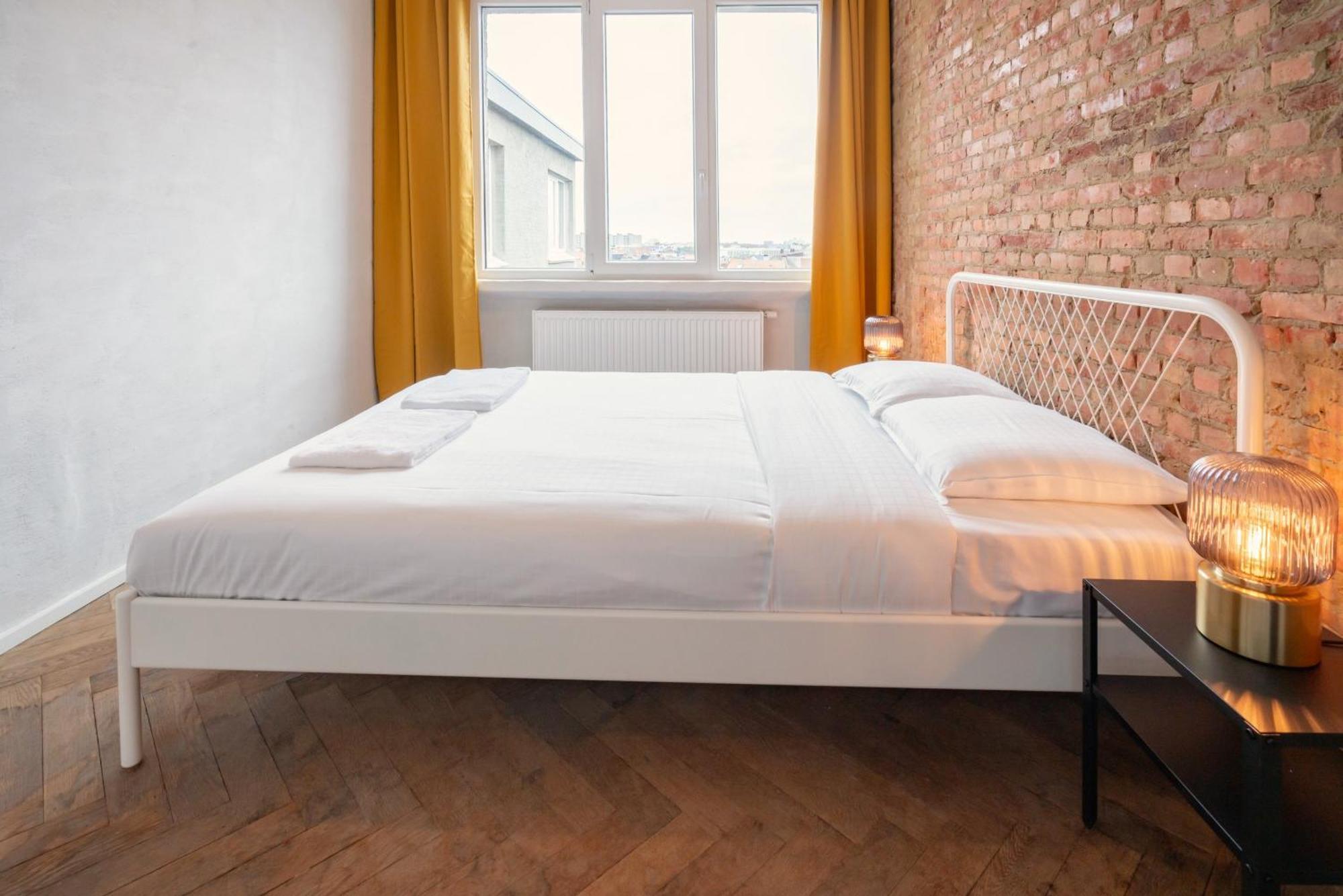Charming And Spacious Apartments In The Heart Of Anvers Exterior foto