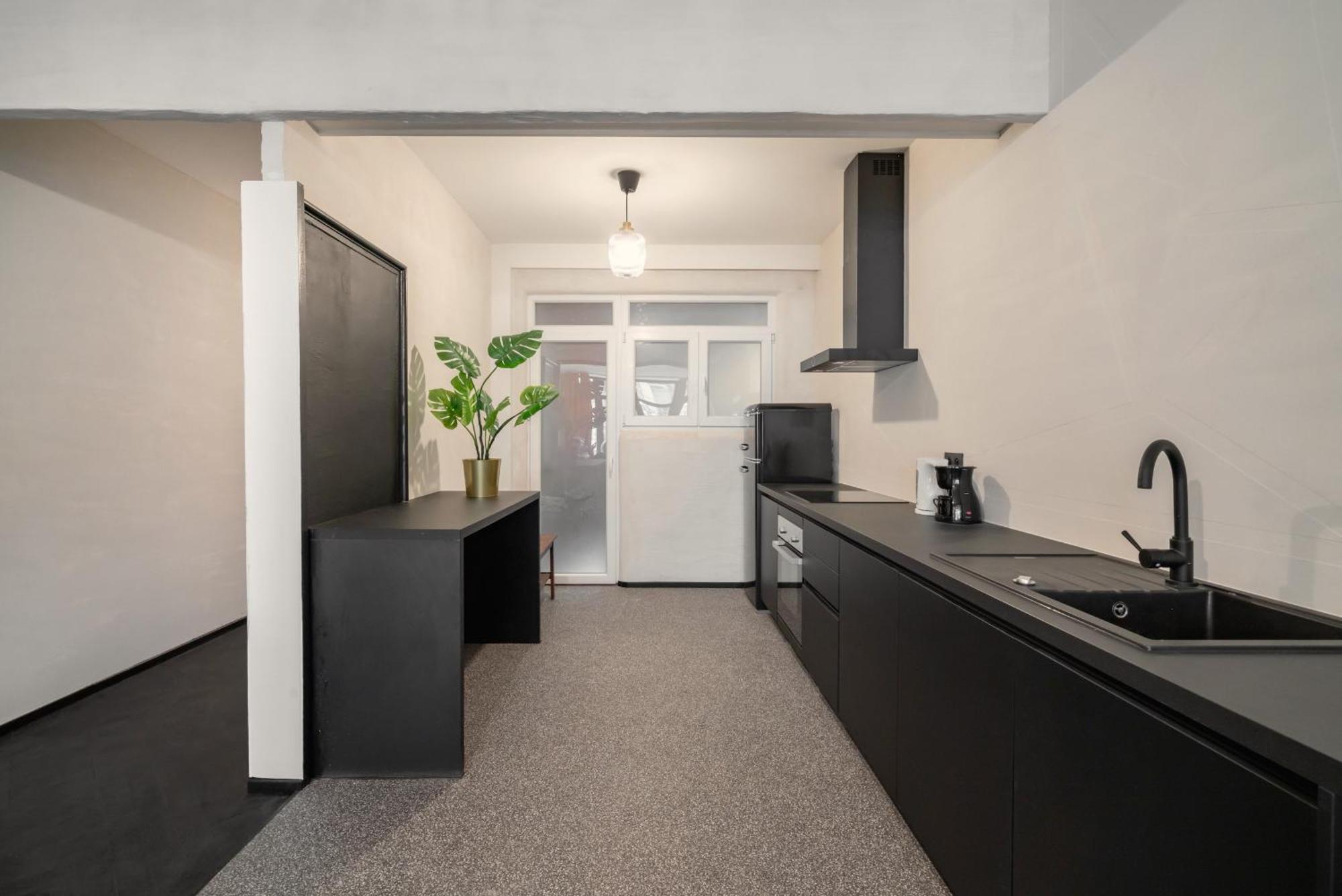 Charming And Spacious Apartments In The Heart Of Anvers Exterior foto