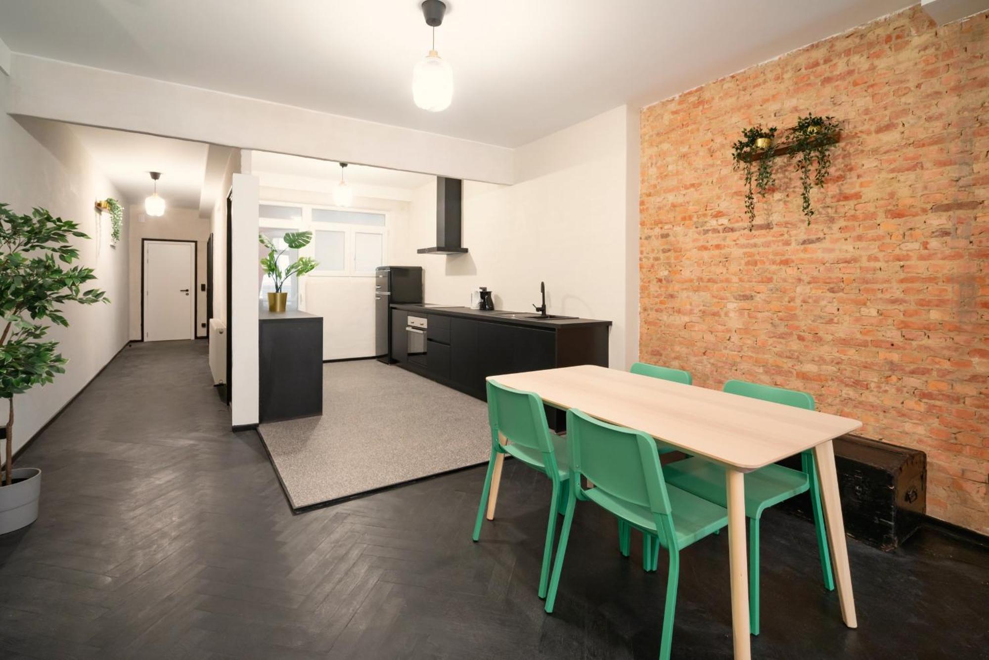 Charming And Spacious Apartments In The Heart Of Anvers Exterior foto